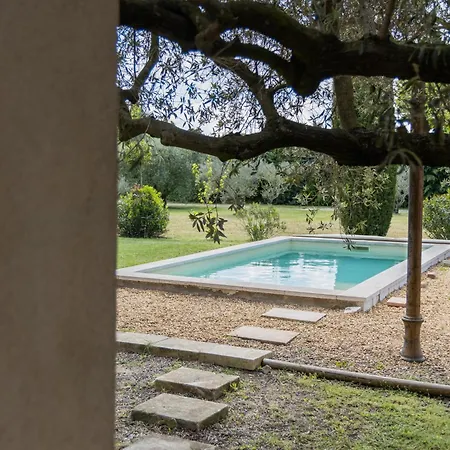 Mas D'helene, Charme En Provence